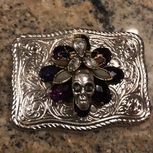 Buckle that can be attached to any belt